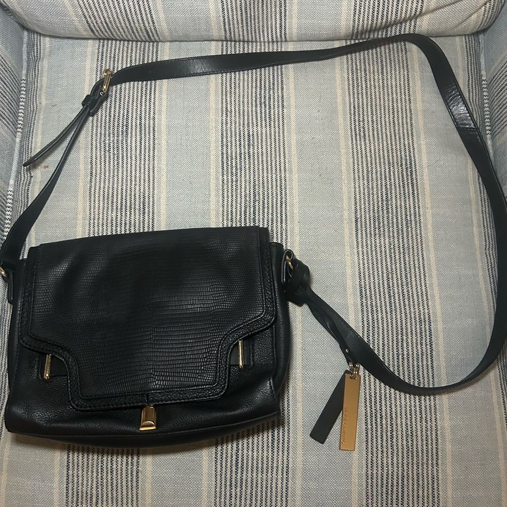 Vince Camuto Black Lizard Print Leather Purse - Gold Bar Accent Crossbody